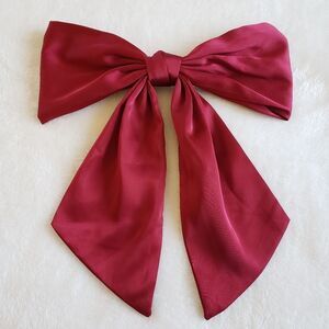 Elegant Red Bow Hair Accessory